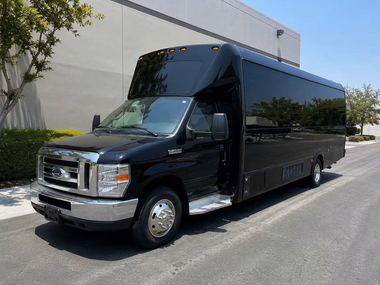 austin wedding bachelorette party bus rentals