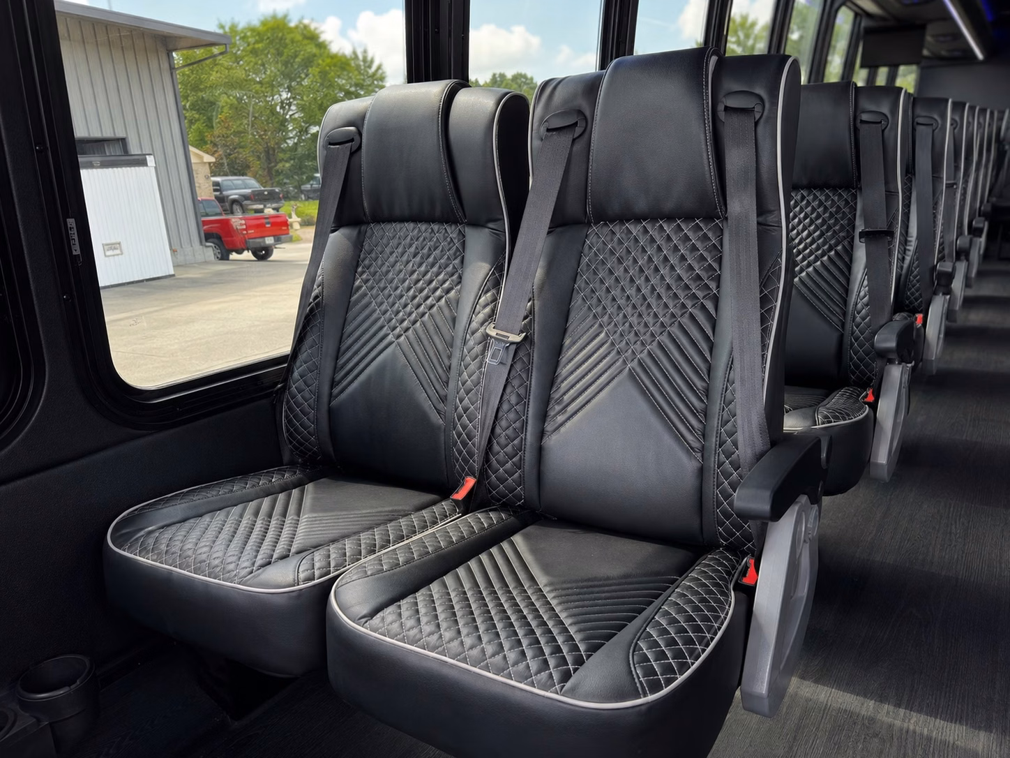 coachbusaustin com makes finding museum and cultural field trip transportation in austin simple