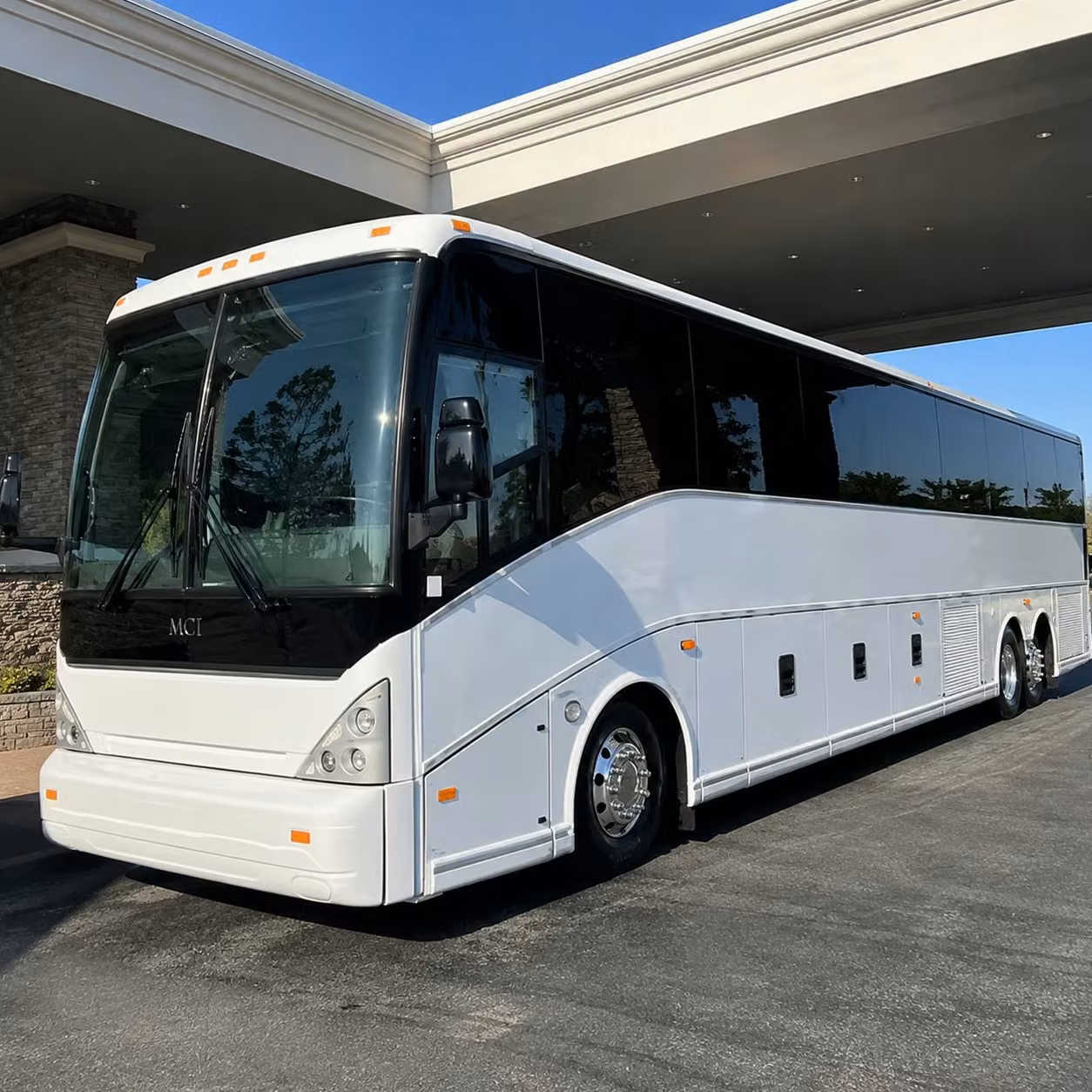 stress free hotel shuttle runs between aus and downtown austin hotels